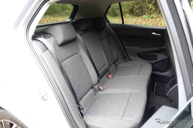 VW ゴルフTDI アクティブ アドバンス