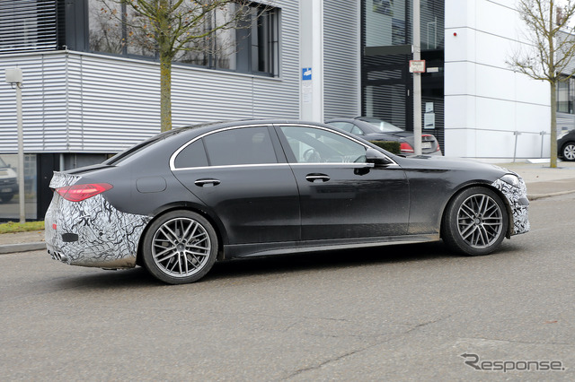 メルセデスAMG Cクラス 新型プロトタイプ。車名は「C43」か「C53」か(スクープ写真)