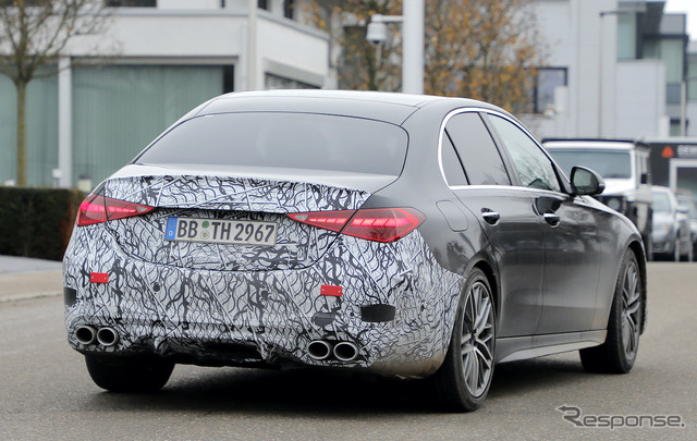 メルセデスAMG Cクラス 新型プロトタイプ。車名は「C43」か「C53」か(スクープ写真)