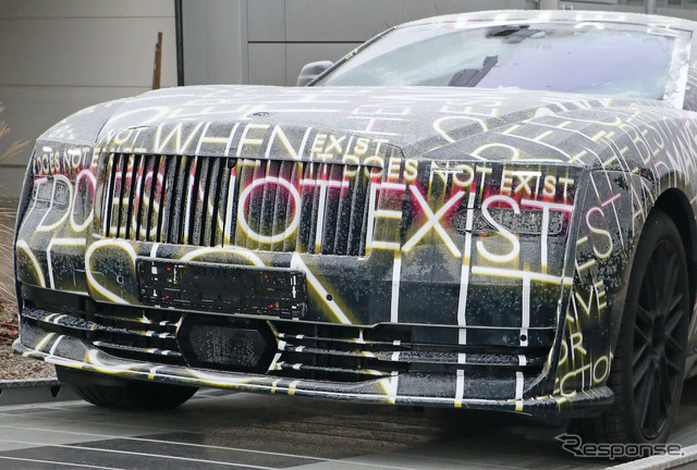 ロールスロイス スペクター 市販型プロトタイプ(スクープ写真)