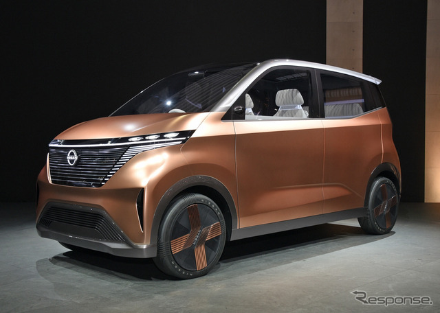 日産 IMk(東京モーターショー2019)。量産に向けて開発中。