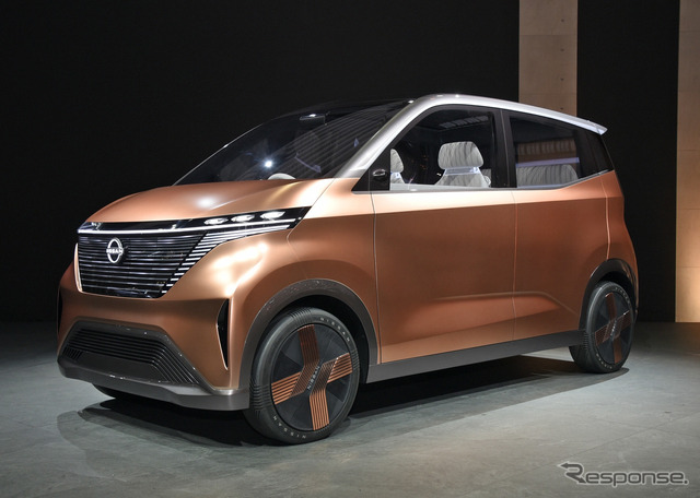 日産 IMk（東京モーターショー2019）。量産に向けて開発中。