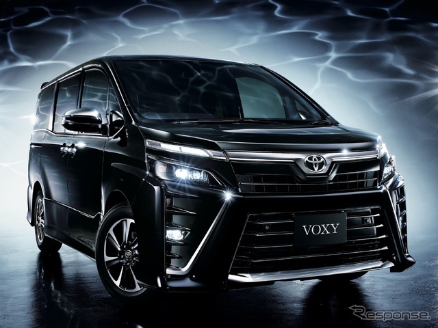 トヨタ・ヴォクシー(2020年現行)