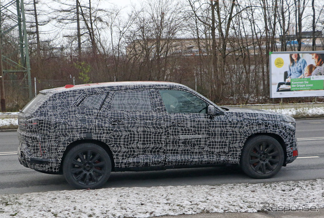 BMW XM 市販型プロトタイプ(スクープ写真)