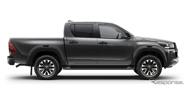 トヨタ・ハイラックス 改良新型の「GR SPORT」(欧州仕様)