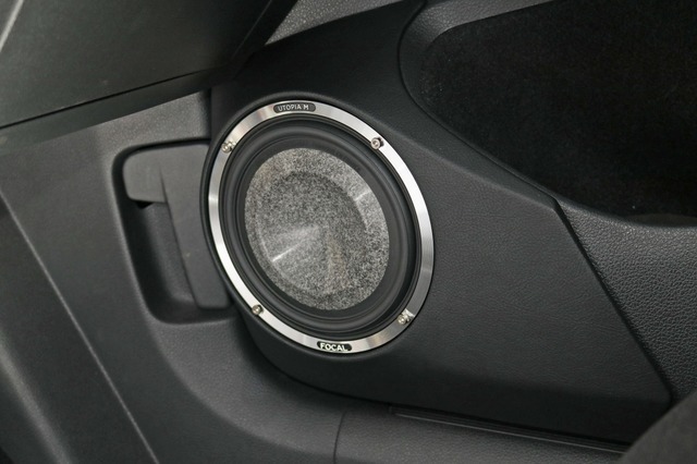 car audio newcomer! VW ゴルフ(オーナー:山野竜希さん) by custom&car Audio PARADA 前編