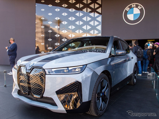 BMW iXフロー(CES 2022)