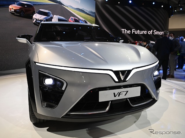 ビンファストVF7(CES 2022)