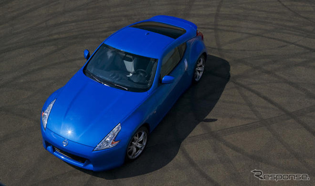【ロサンゼルスモーターショー08】写真蔵…日産 フェアレディZ 新型 ブルー