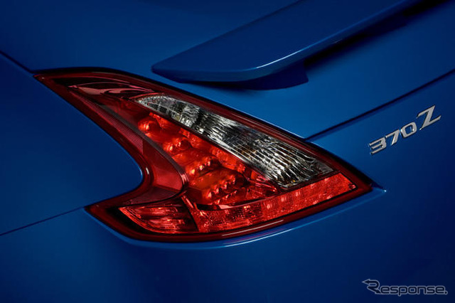 【ロサンゼルスモーターショー08】写真蔵…日産 フェアレディZ 新型 ブルー