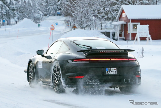 ポルシェ 911ターボ 改良新型プロトタイプ(スクープ写真)