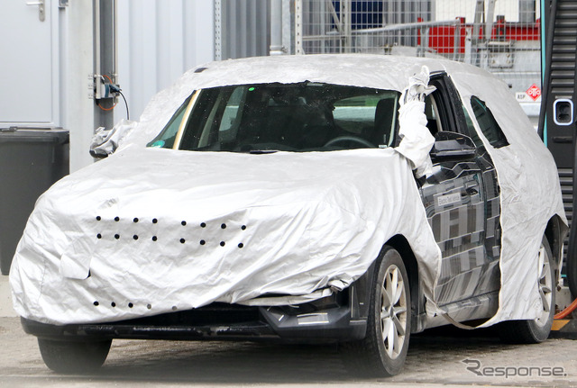 BMW iX1 プロトタイプ(スクープ写真)