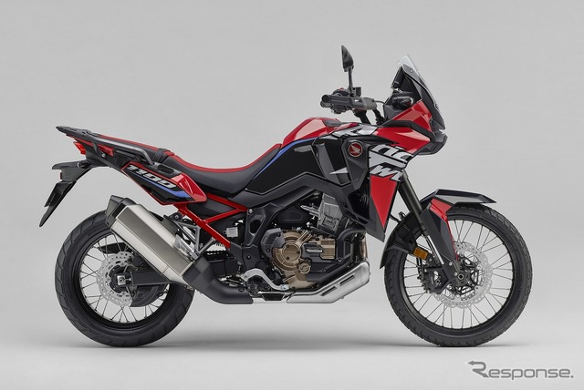 ホンダ CRF1100L アフリカツイン DCT（グランプリレッド）