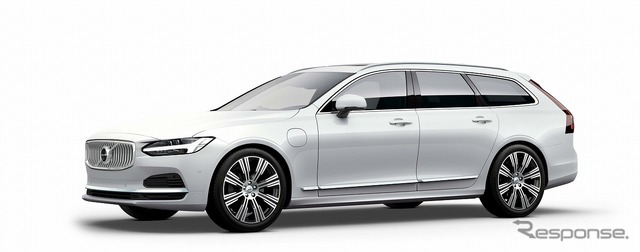 ボルボ V90 PHEV T8 インスクリプション