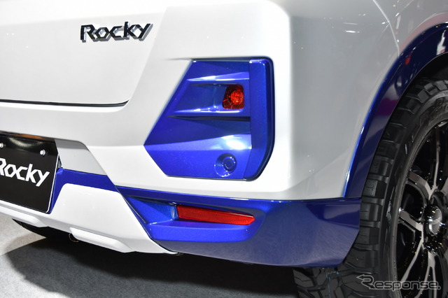 ダイハツ・ロッキープレミアムVer.(東京オートサロン2022)