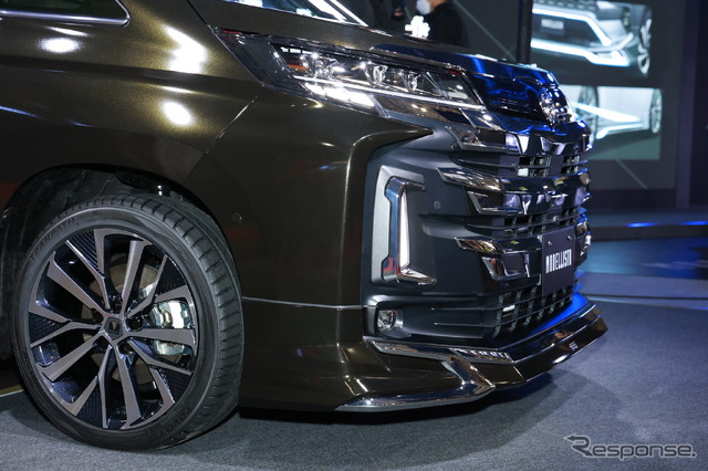 トヨタ ノア モデリスタ(東京オートサロン2022)