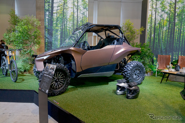 レクサスROV Concept:コンセプトモデルは左ハンドル仕様となっていた(東京オートサロン2022)。