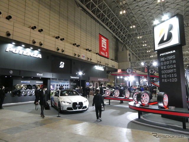 サーキットを表現!「走るわくわく」を提供し続けるブリヂストン…東京オートサロン2022