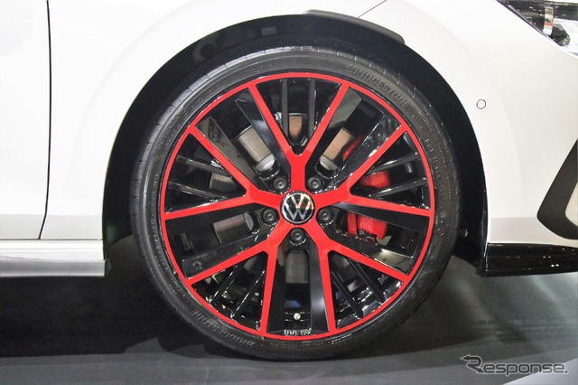 VW ゴルフGTIエッティンガー仕様(東京オートサロン2022)