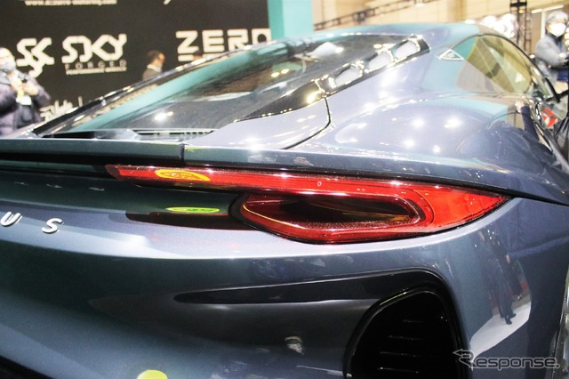 ロータス・エミーラ(東京オートサロン2022)