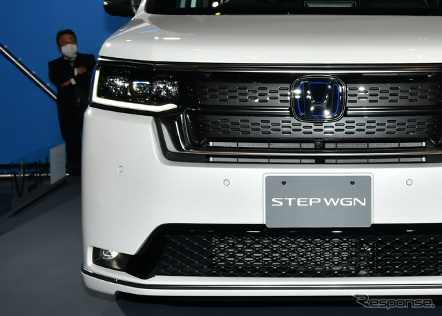 ホンダ ステップワゴン e:HEV SPADAコンセプト(東京オートサロン2022)