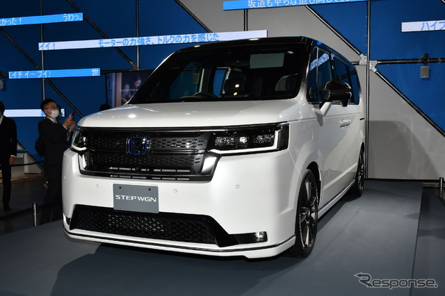 ホンダ ステップワゴン e:HEV SPADAコンセプト(東京オートサロン2022)