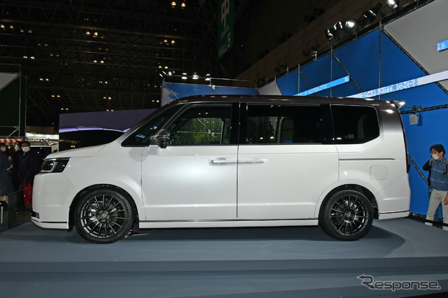 ホンダ ステップワゴン e:HEV SPADAコンセプト(東京オートサロン2022)