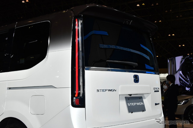 ホンダ ステップワゴン e:HEV SPADAコンセプト(東京オートサロン2022)