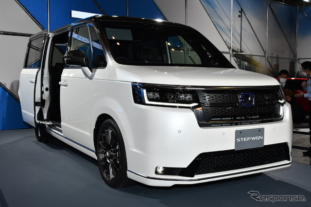 ホンダ ステップワゴン e:HEV SPADAコンセプト(東京オートサロン2022)