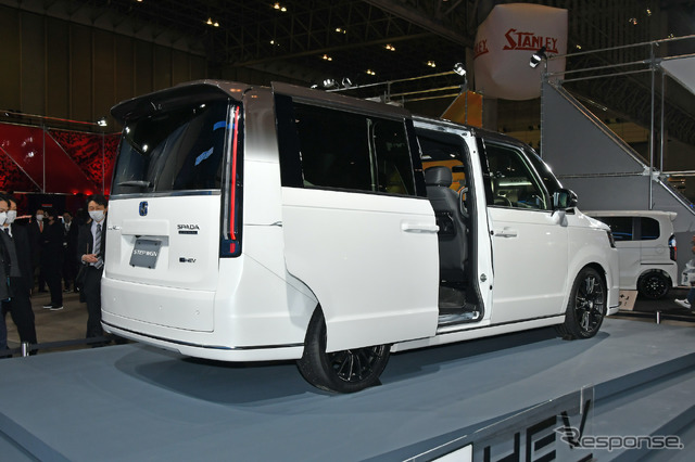 ホンダ ステップワゴン e:HEV SPADAコンセプト(東京オートサロン2022)