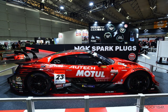 NGK(日本特殊陶業)/ 東京オートサロン2022