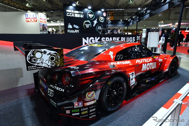 NGK(日本特殊陶業)/ 東京オートサロン2022