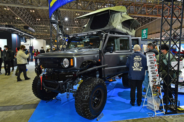 NATS自動車大学校の学生が制作した5ドアのジムニー『NATS JIMNY kimun kamy』(東京オートサロン2022)