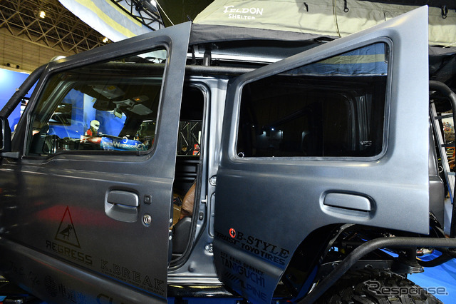 NATS自動車大学校の学生が制作した5ドアのジムニー『NATS JIMNY kimun kamy』(東京オートサロン2022)