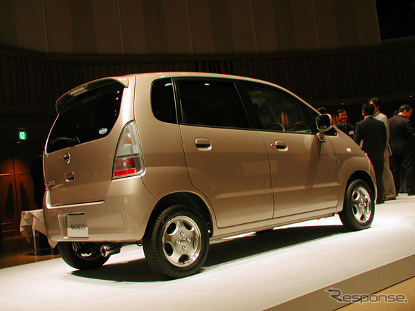 【日産『モコ』発表】“後付け感”の無いようデザイン