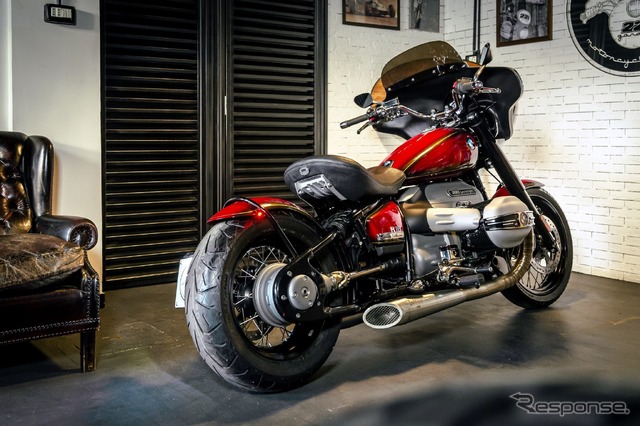 BMW R18 オーロラ