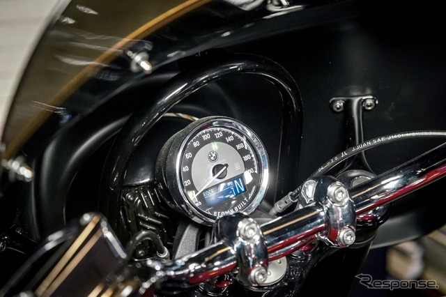BMW R18 オーロラ