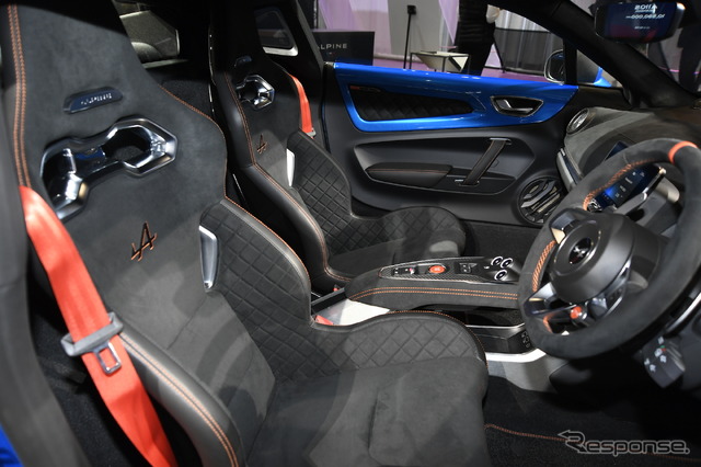 アルピーヌ A110S 改良新型(東京オートサロン2022)