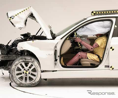 BMW 3シリーズ など…米国IIHSの安全性テストで最高評価を獲得