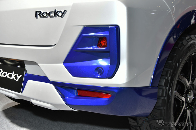 ダイハツ ロッキー プレミアムVer.(東京オートサロン2022)