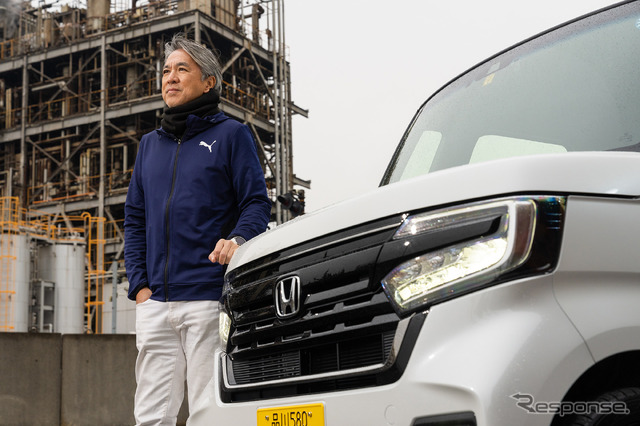 Honda N-BOX Custom STYLE+ BLACKと九島辰也氏