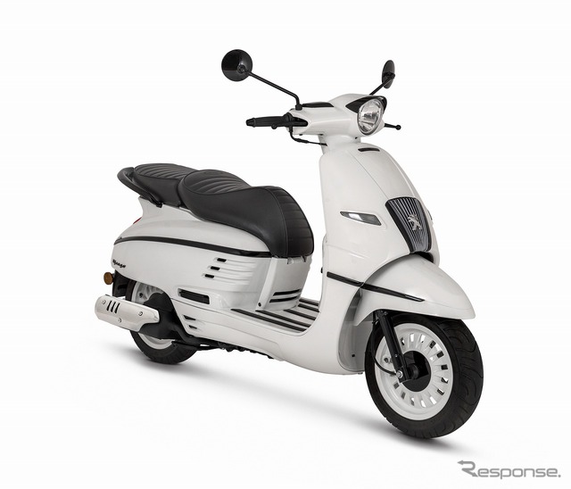 ジャンゴ 125 ABS(ミルキーホワイト)