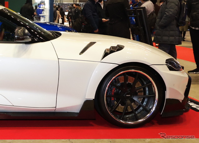 TOM'S スープラ ツアラー(東京オートサロン2022)