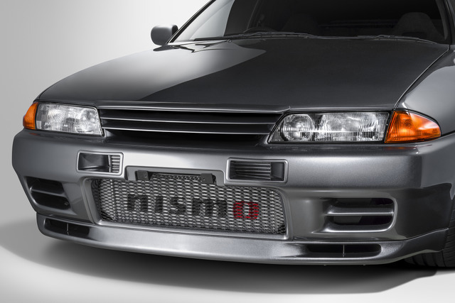 装着車（BNR32）
