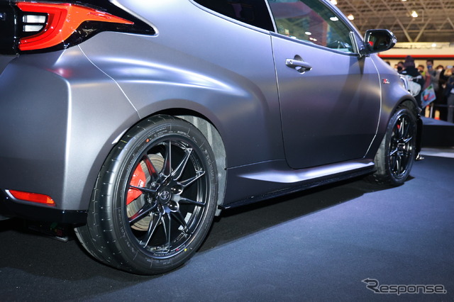 GRMNヤリス サーキットパッケージ(東京オートサロン2022)
