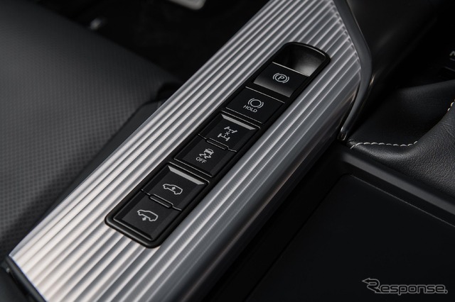 レクサス LX 新型の「F SPORT」(米国仕様)
