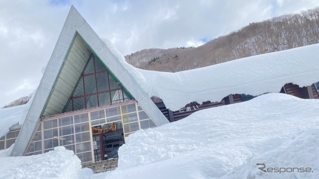 雪の土合駅(イメージ)