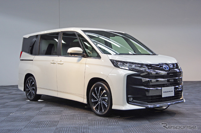 トヨタ・ノア 新型(エアロモデル)