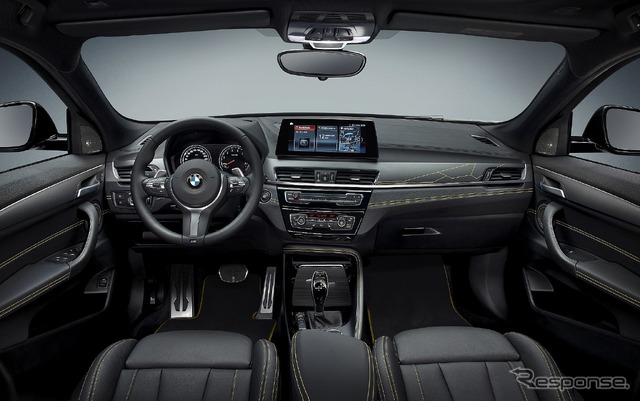 BMW X2 の「エディション・ゴールドプレイ」