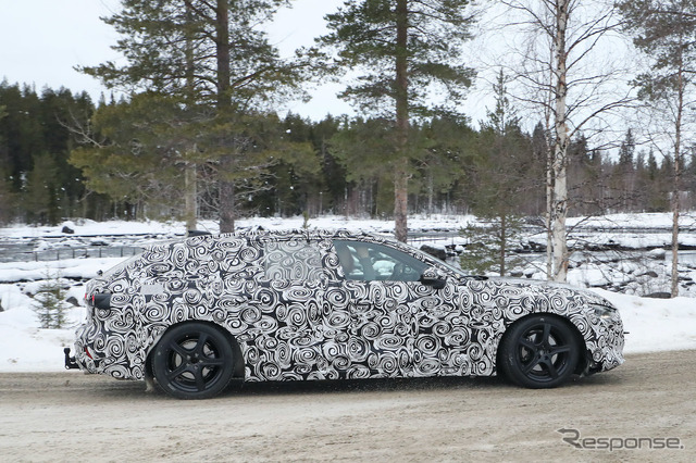 アウディ A4アバント 次期型プロトタイプ(スクープ写真)
